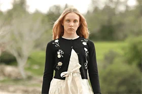 סריג עם פרחים